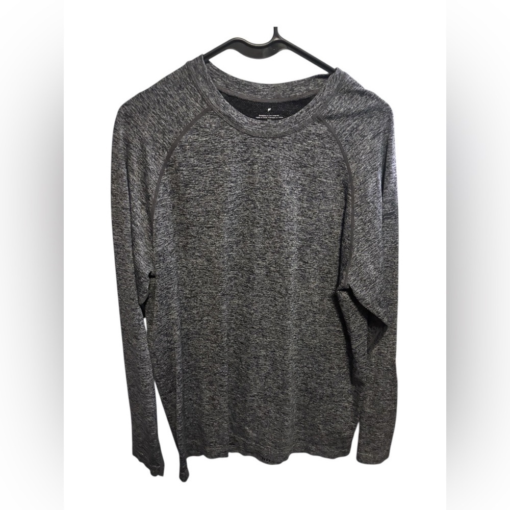 Comfy Stretch Fabletics Gray Long Sleeve Tee | Size L